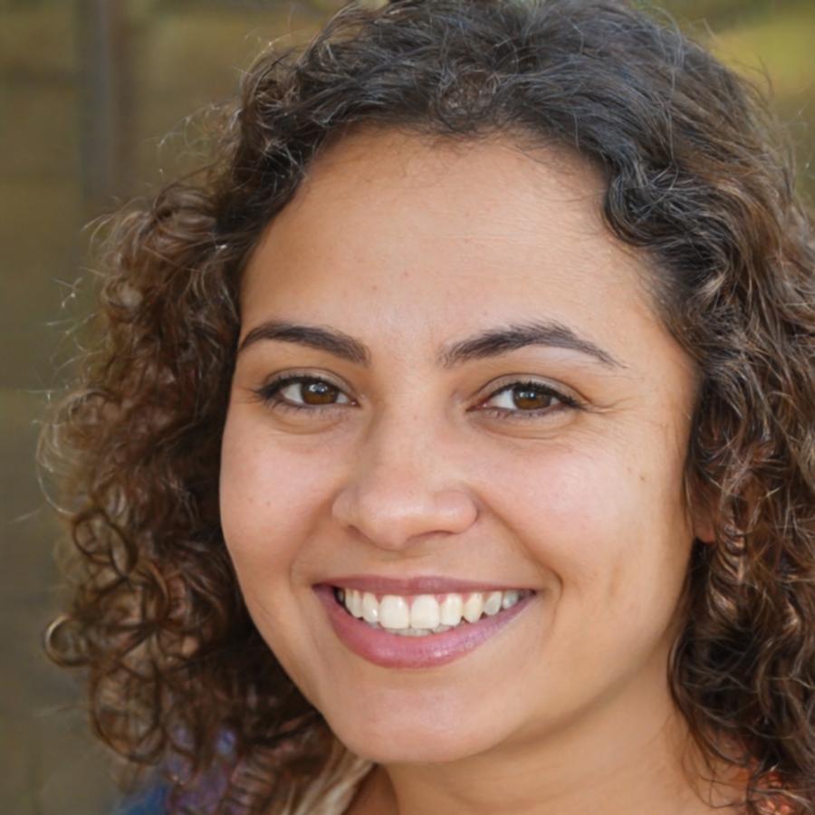 Dra. Elena Martínez, especialista en mindfulness clínico